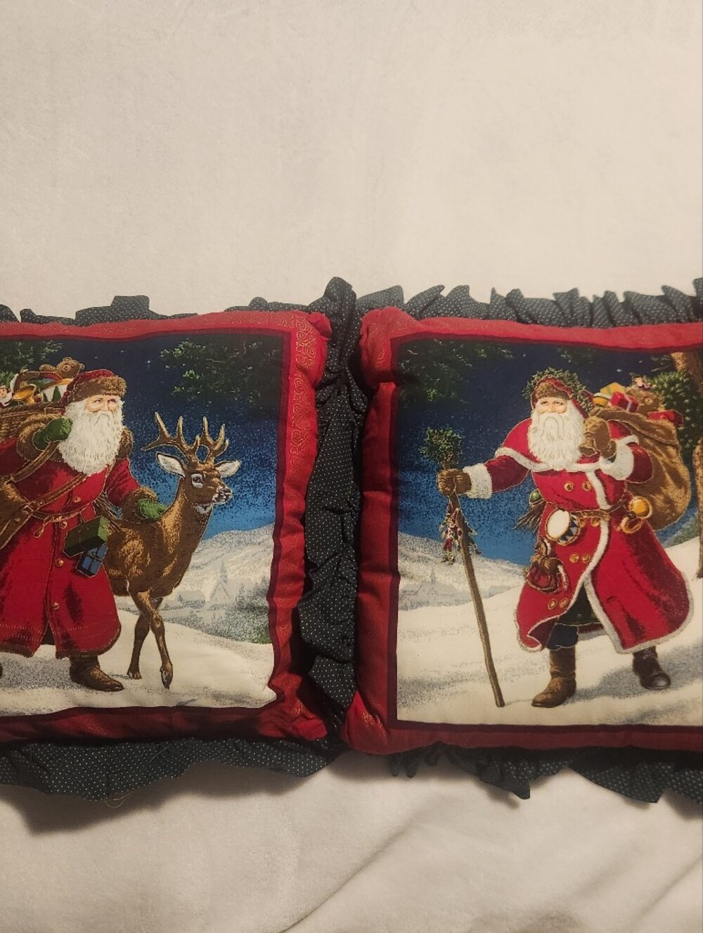 Christmas Pillows Old World Santa Vintage Decor